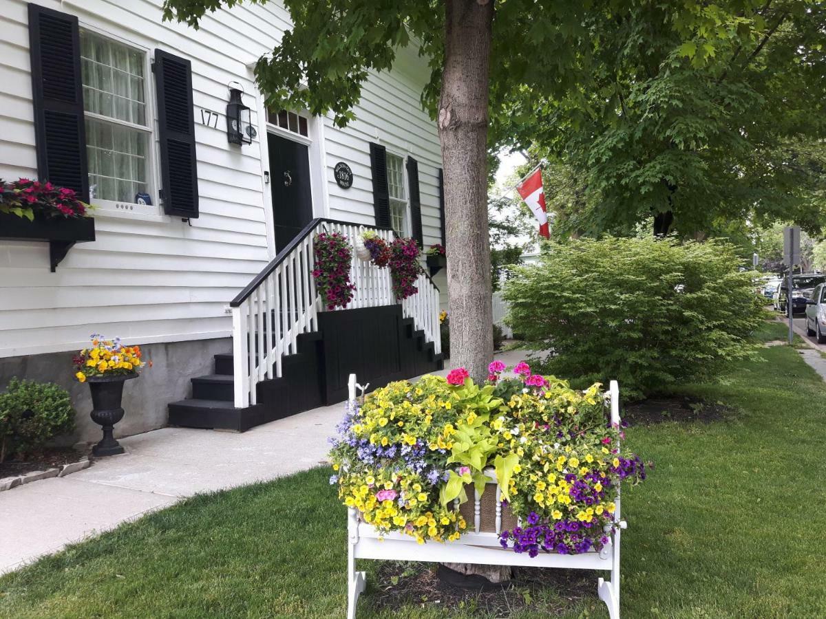ナイアガラオンザレイク Historic Wilson-Guy House Bed & Breakfast エクステリア 写真